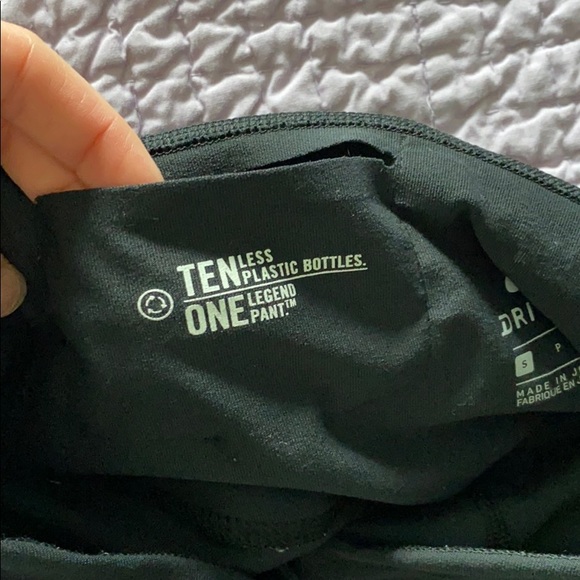 Nike 7/8 One Legend dri fit pants - Picture 8 of 8